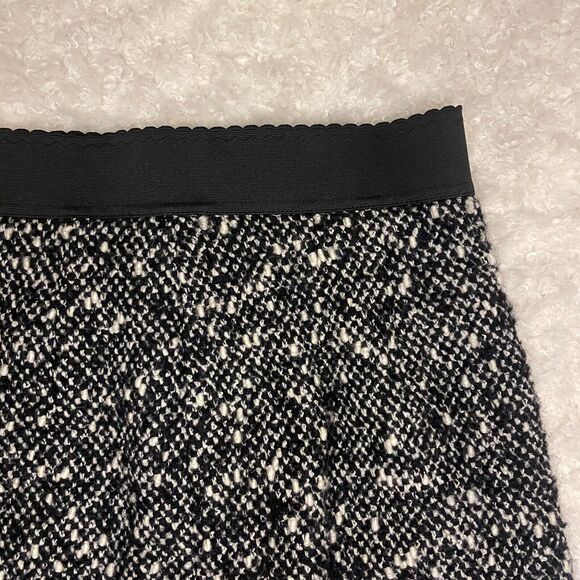 Dolce & Gabbana Tweed Pattern Knee Length Black and White Pencil Skirt Italy - Picture 3 of 9